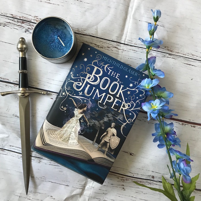 The Book Jumper Mechthild Gläser Zon en Maan