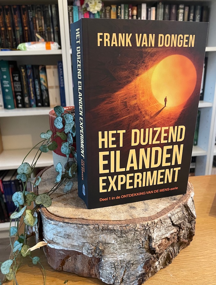 【洋書】Biyan Wanaatmadja／BIYAN Het duizend eilanden experiment – Frank van Dongen - Zon en Maan