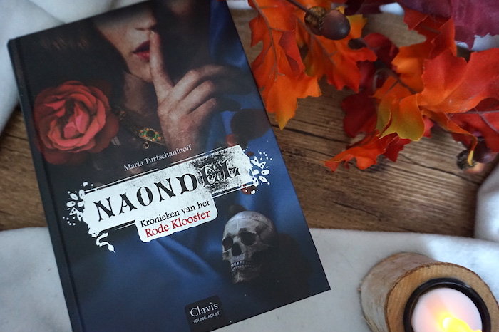 Naondel (Kronieken van het Rode Klooster #2) – Maria Turtschaninoff