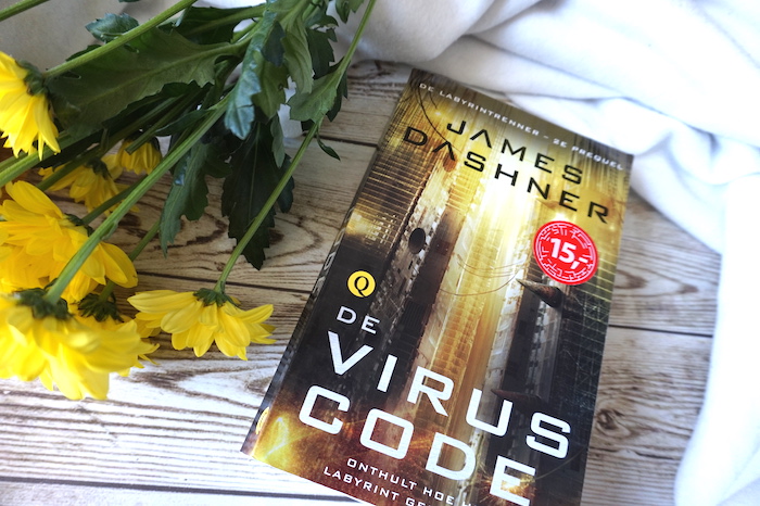 Grigri de téléphone tartan beige